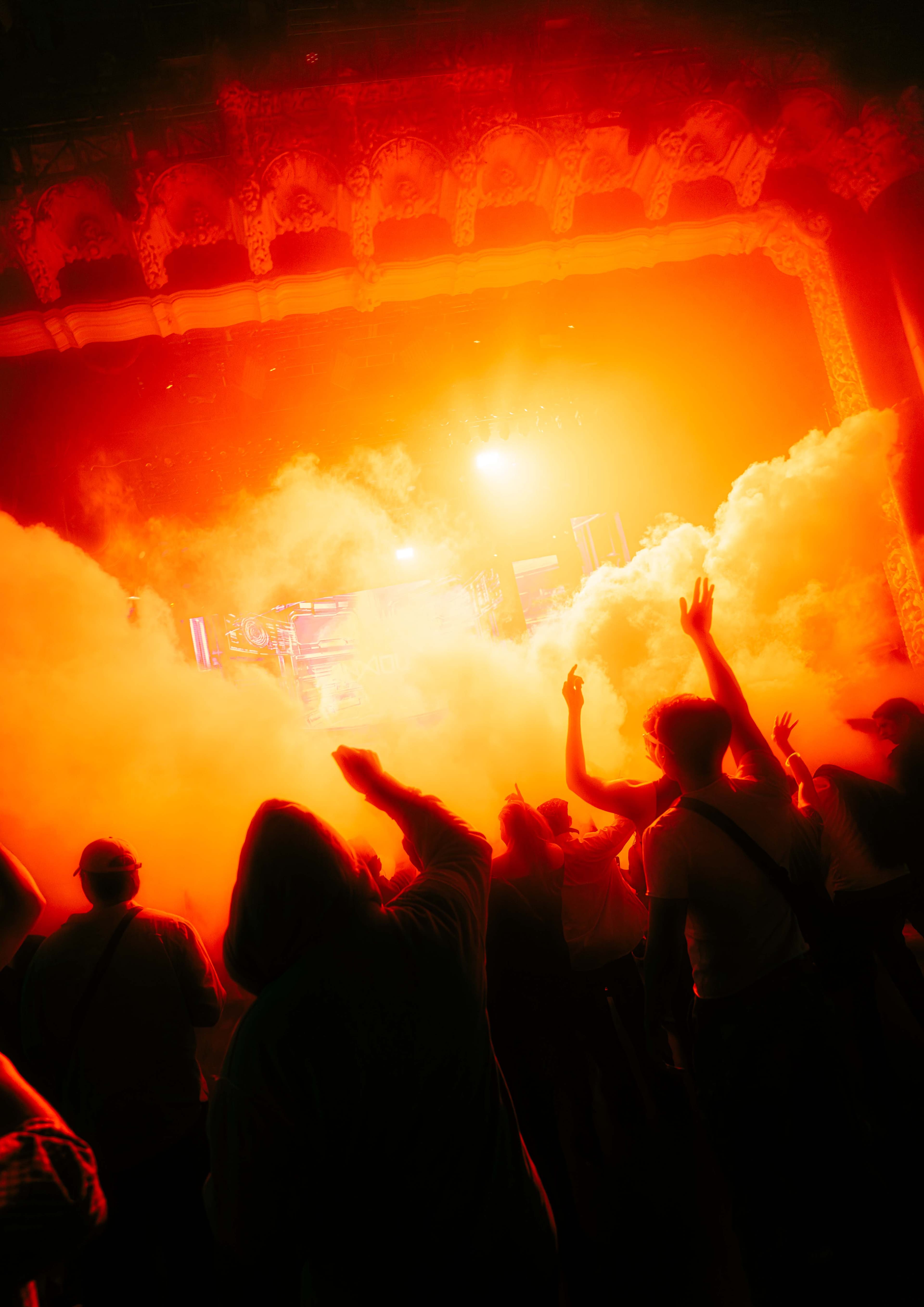 Concert photography shot captured by Cesar Sanchez
